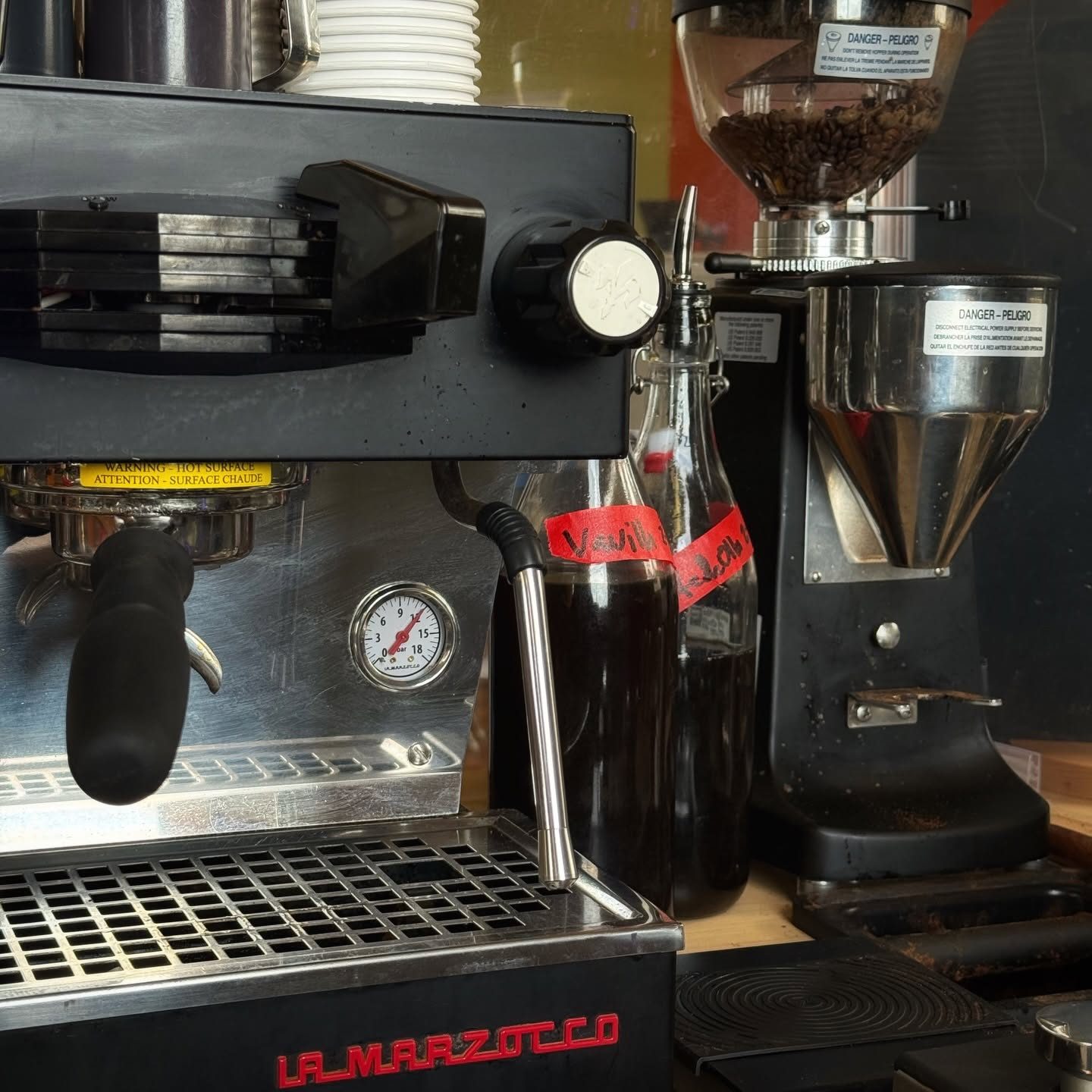 Espresso pouring at El Cid Coffee in Merced